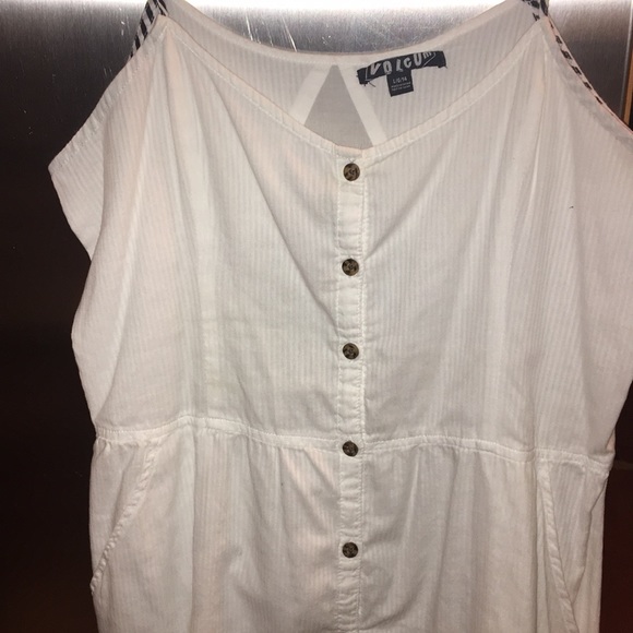 Volcom White sundress - Picture 6 of 7